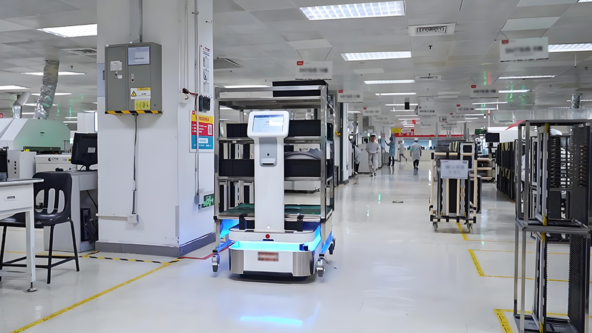 Industrial delivery robot